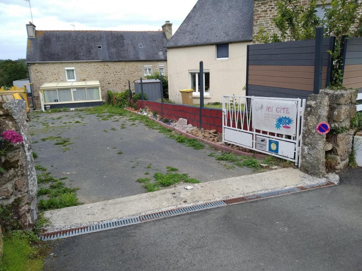 Do Mi Si La Do Re Partage Holiday home Saint-Carreuc